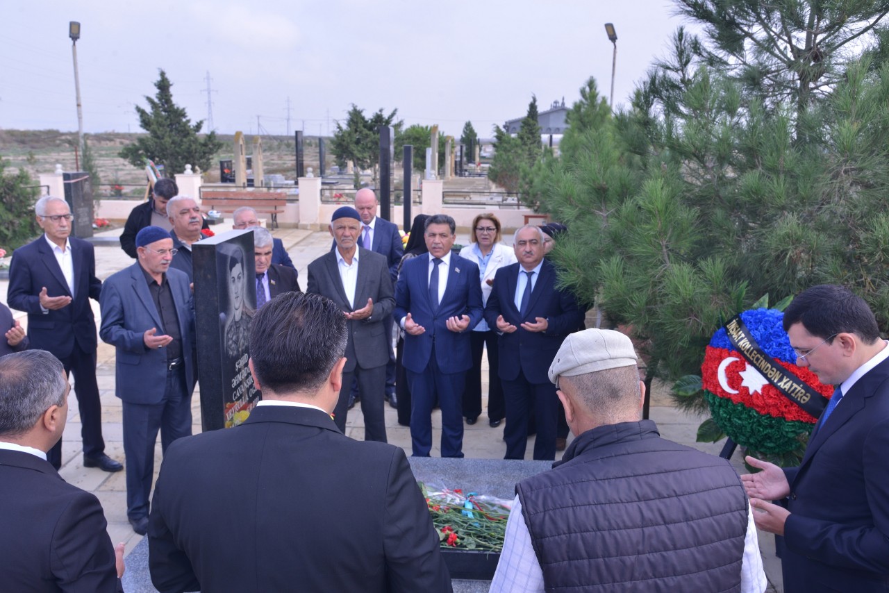 Şəhid Cavanşir Əhmədovun anım mərasimi keçirildi - FOTOLAR